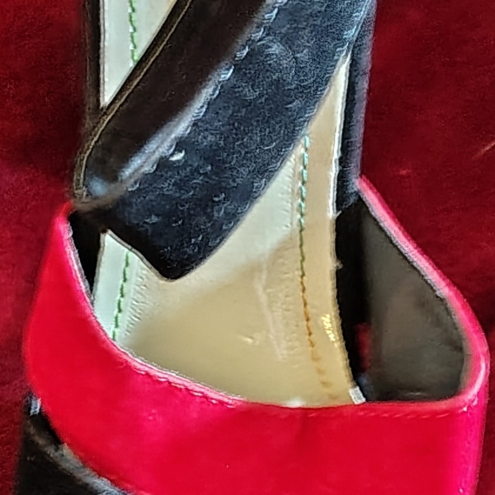Women's M&JLJ Size 37 6.5 US. Red And Black Heels. Never Worn. - Picture 7 of 12